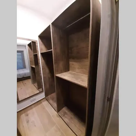 New Modern 2 Bedroom Apt With Panoramic Country Views